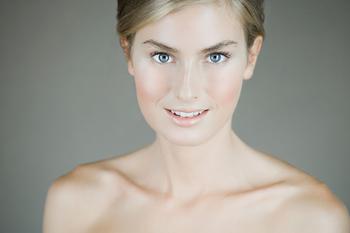 �齫�����ַ���Ƶ��Ƶ���⽻�������ˣ����˼Ĺ���Ƭ ��ʾ����̫������...